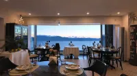Fuxian Lake Nanguo Sanqian French Manor Resort Hotel
