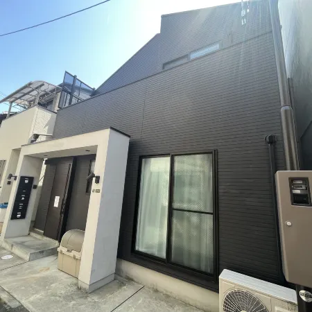 Nao's House USJ Ⅲ Отели рядом с достопримечательностью «Железнодорожная станция Нисикудзё»