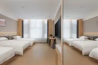 Ruiji Hotel (Zhaosu County Tianma International Plaza) - ที่มีที่จอดรถ