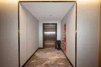 CITY SEASON HOLIDAY HOTEL
