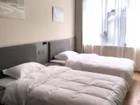 Liupanshui Yunqi Yueju Hotel - 2성급
