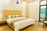 Qinggangshan Yumanting Homestay (Qinggang Scenic Area) - 2-Star