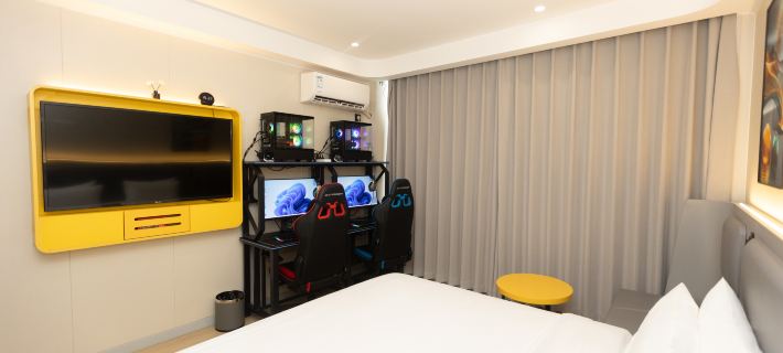 Ximange E-sports (Mengzhou Riverside Park Branch) Hotel a Mengzhou