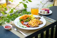 Welcome Old Town Hotel – 800m from the Japanese Bridge - Desayuno