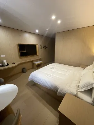 Jinghe Hotel - ที่มีที่จอดรถ