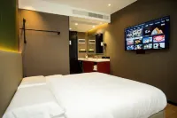 Yunshi Chunxiao Hotel (Shenzhen Liutang Subway Station) - Parkplatz