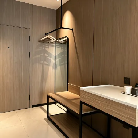 Liuding Mountain International Health & Wellness Center