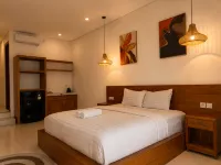 Braban Sari Guest House Seminyak - balcón