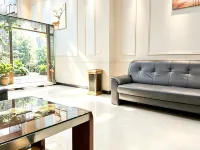 Heyue Hotel - 2 Sao
