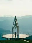 Zhangjiakou Fulong Fengling Yuegu Fanwoods Hotel - Romantic