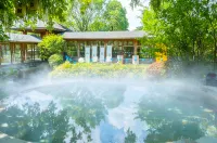 Shumyip Hot Spring Hotel - Pet friendly