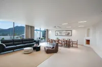 Moganshan Wangqiong · Ins Style Infinity Pool Boutique Stay (Yucun Square) - Pet Friendly