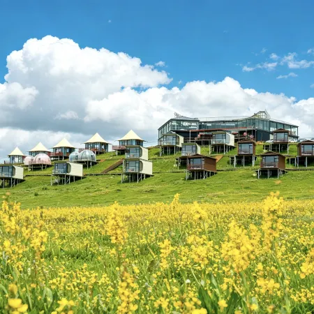 Ruoergai Xingtu Self driving Tour Camp