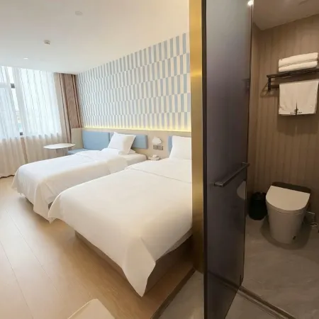 Joy Four Seasons Hotel