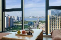 Elong Hotel (Zhanjiang Bay Bridge Branch) - Romantic