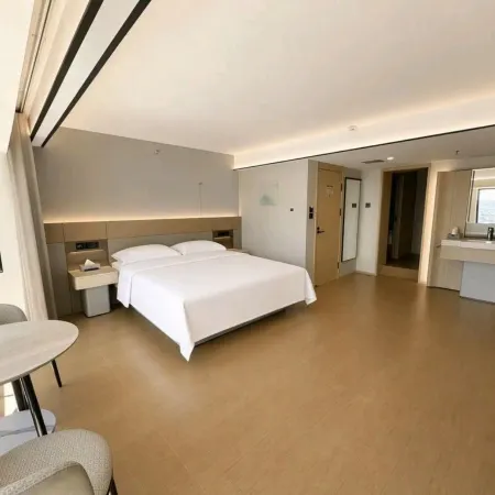 Huanju Hotel (Chifeng Hongshan Wanda)