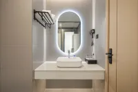 Xihai Yunding Hotel - Pet friendly
