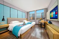 NaJu·Naju Hotel (Yulin Qingwanjiang Park) - Parkplatz