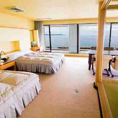 Naruto Grand Hotel Kaigetsu Rooms