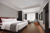 w Kaiwang Garden Hotel - parcheggio