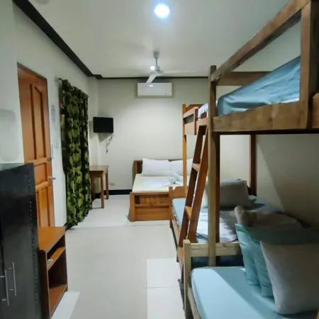 Citrine Tourist Travel Lodge