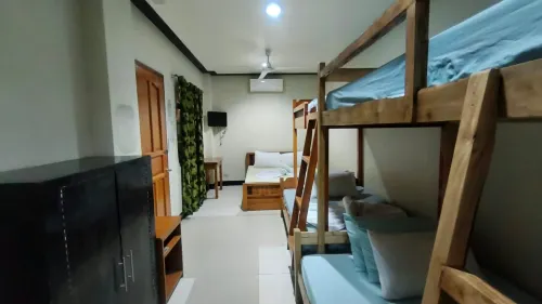 Citrine Tourist Travel Lodge - ติดทะเล