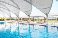 Courtyard by Marriott Shunde Longjiang - Rooftop Pools