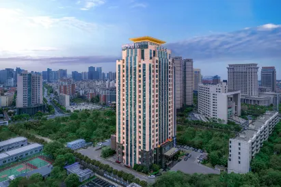 Orange Hotel (Nanchang Honggutan Tongluowan Plaza)