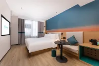 潮漫酒店（丹陽金鷹廣場店）