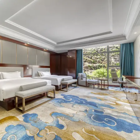 Qiannian Shengdi Hotel