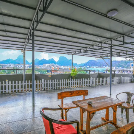 Weidemen Hotel (Guilin Xiangshan Scenic Area Liangjiang Sihu Branch)