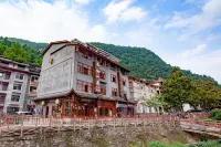 Wangji Shanju Humanities Inn (Wulingyuan Forest Park Sign Store) Hotels in der Nähe von Tianzi Mountain