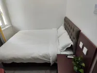 Hengyan Huirun Hotel (Yanji High-Speed Railway Station Stadium)