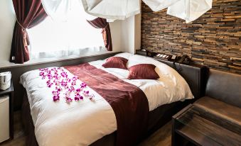 Hotel Petit Bali Garden Shin-Okubo - Adult Only