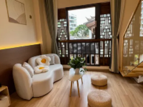 Fuxian Lake Jingran Inn (Guanglong Town)