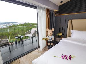 New Century Dalat Hotel