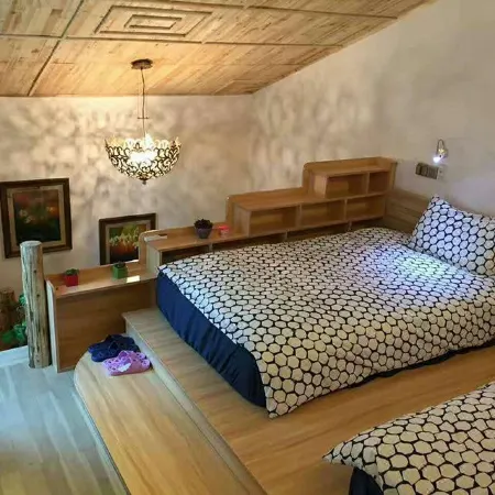 Jinggangshan Suliantuo B&B Отели рядом с достопримечательностью «Octagon House»