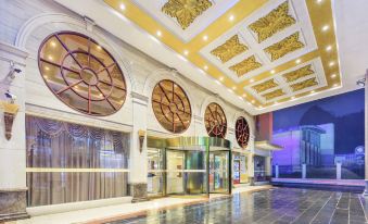 Suitetrails - Vienna Hotel (Guilin Convention and Exhibition Center Lijiang Riverside)