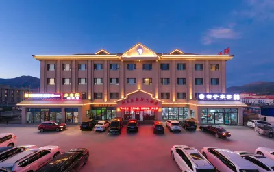 Amur Sai Khan Hotel
