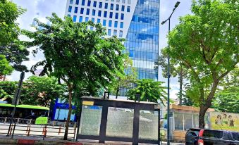 Liberty 2 Hotel