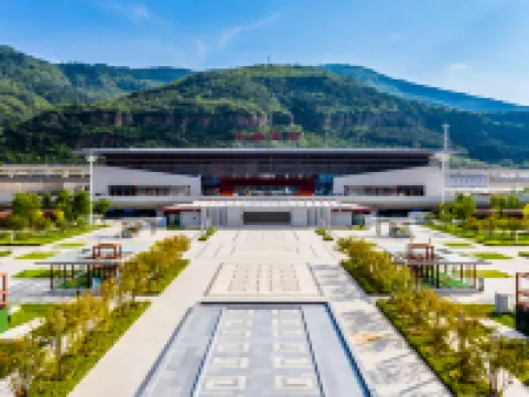 Shengyi Light Luxury Hotel (Chengde South Station Store) Hoteles en Chengde