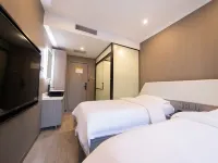 1U Hotel (Tianjin Xizhan Jieyuan Xidao Subway Station) Hotell i Nankai District