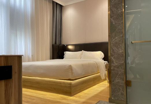 호텔 객실 내부