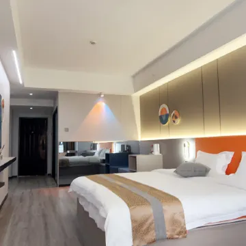 Yuting Yunduo Intelligent Preferred Hotel (Dezhou Wanda Plaza)
