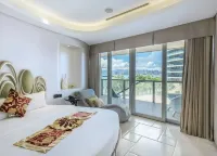 Sanya Phoenix Island Azure Realm Overwater Resort Hotel - Pet friendly