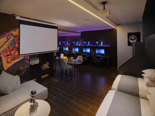 Sports Hotel (Wuyi Square) - E-sport
