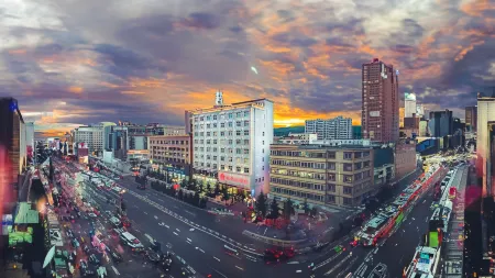 Cooperation Taoyuan Hotel (Shambala Cultural Plaza) Отели рядом с достопримечательностью «Gansu Normal University for Nationalities»