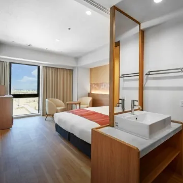 Daiwa Roynet Hotel Naha-Omoromachi Premier Отели рядом с достопримечательностью «Замок Сури»