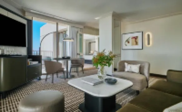 Pendry Newport Beach