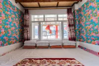 Wuchang Snow Valley mountain Courier station